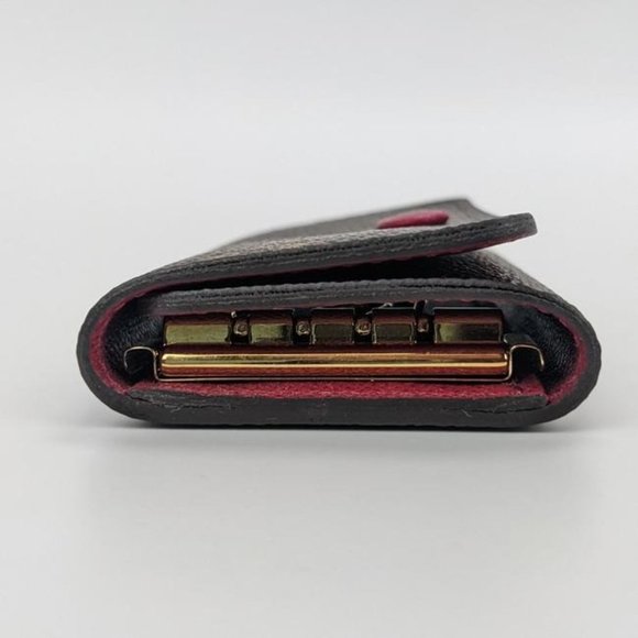 SOLD Louis Vuitton Monogram Fuchsia 4 Ring Key Holder - Picture 5 of 7